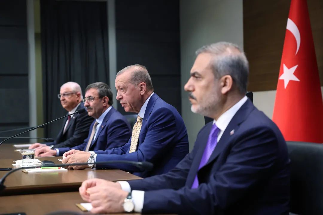 土耳其总统埃尔多安表示，如果欧盟开启土耳其入盟谈判，他将支持瑞典提出的加入北约的申请 ...